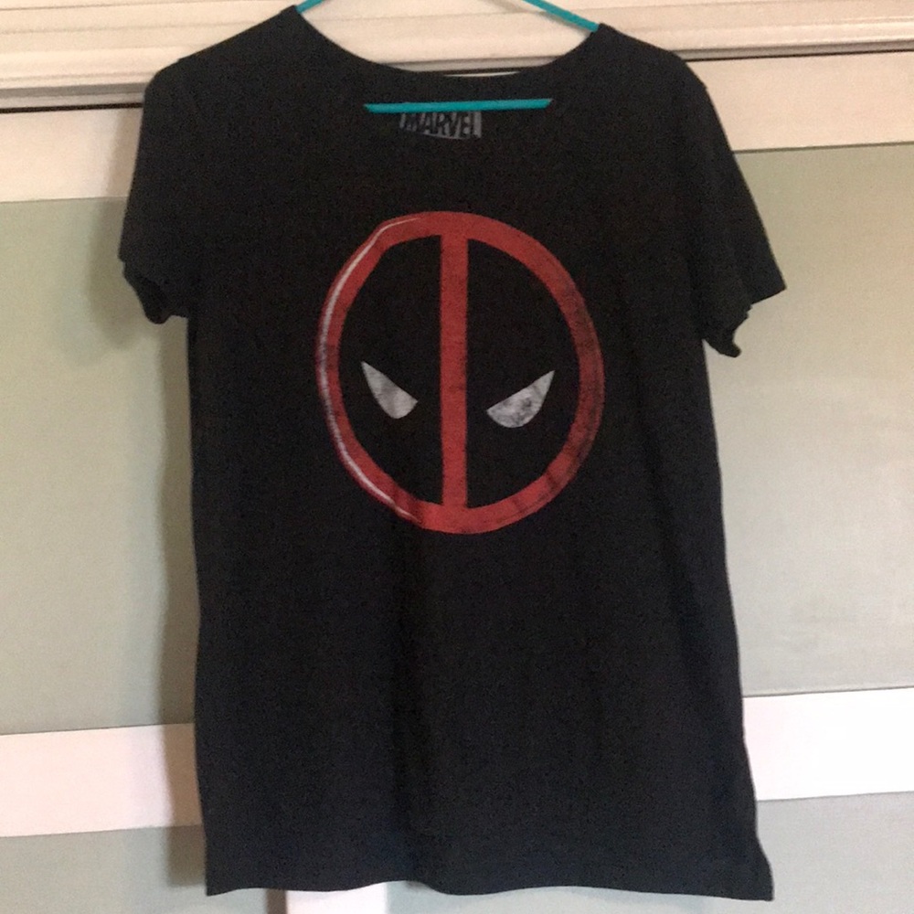 Junior’s Marvel Dead Pool T-Shirt